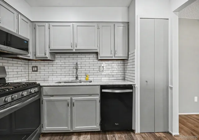 Photo 3 of Condo for sale at 41150 Southwind Dr, Canton, MI 48188 | MLS# 20261062924 | Listing updated on 2026-08-20