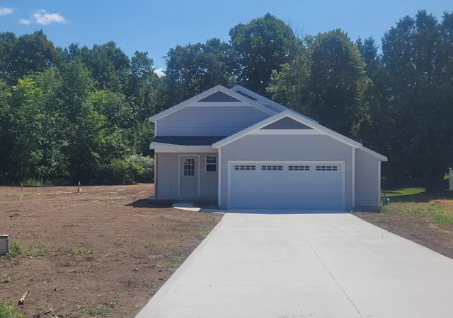 1st image of 20535 Edgewood Dr, Big Rapids, MI 49307 | MLS# 65026041669