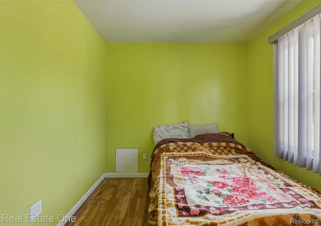 Photo 4 of Single family home for sale at 28151 Cherry St, Inkster, MI 48141 | MLS# 20261062930 | Listing updated on 2026-08-10