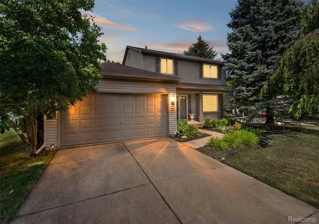 Photo 1 of Sale Pending at 100 Dalton Dr, Rochester Hills, MI 48307 | MLS# 20261062945 | Listing updated on 2026-09-15