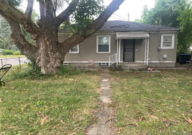 Photo 1 of Single family home for sale at 24055 Florence St, Detroit, MI 48219 | MLS# 20261062957 | Listing updated on 2026-10-12