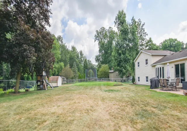 Photo 4 of Single family home for sale at 536 Schaeffer Dr, Coldwater, MI 49036 | MLS# 62026041678 | Listing updated on 2026-09-28
