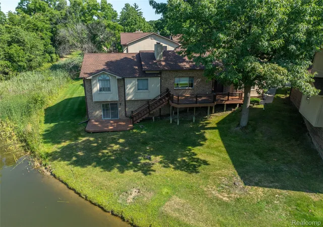 Photo 3 of Condo for sale at 7521 Hickory Hl Dr, West Bloomfield, MI 48322 | MLS# 20261062969 | Listing updated on 2026-09-08