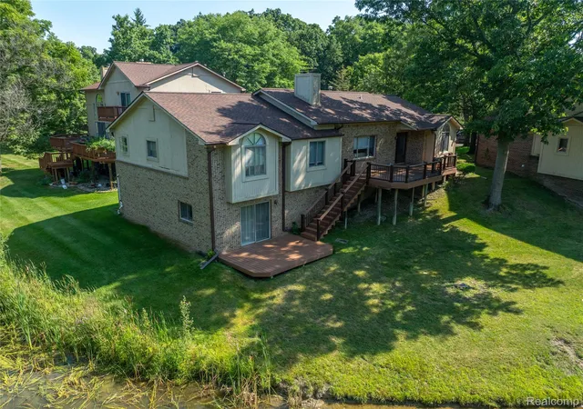 Photo 3 of Condo for sale at 7521 Hickory Hl Dr, West Bloomfield, MI 48322 | MLS# 20261062969 | Listing updated on 2026-09-08