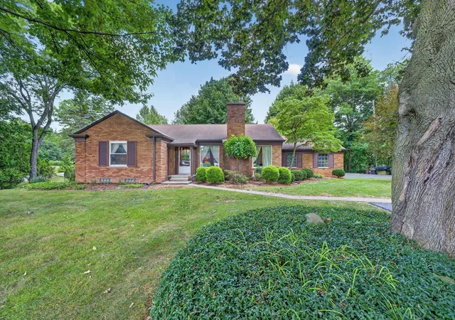 Photo 1 of Sale Pending at 30030 Westgate Rd, Farmington Hills, MI 48334 | MLS# 81026041685 | Listing updated on 2026-09-02