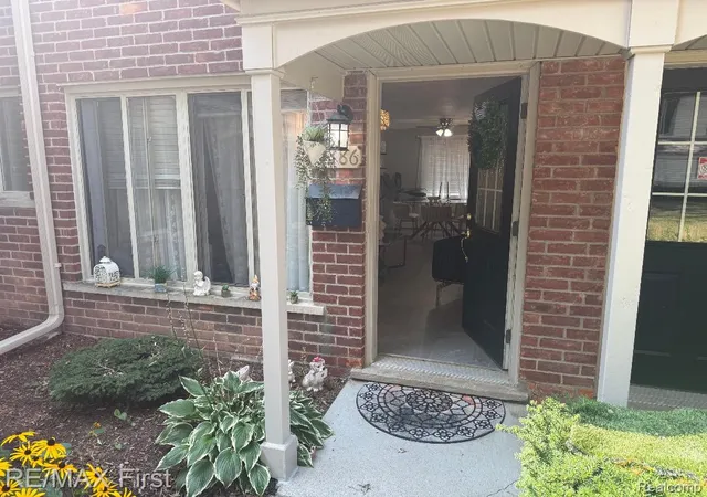 Photo 1 of Condo for sale at 11386 Canal Rd, Sterling Heights, MI 48314 | MLS# 20261062986 | Listing updated on 2026-09-16