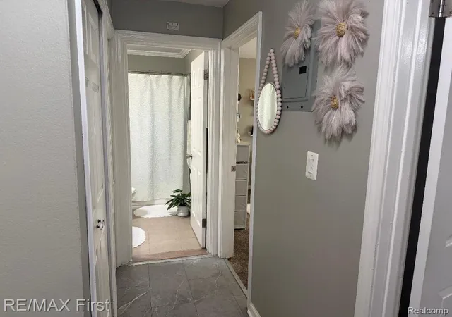 Photo 4 of Condo for sale at 11386 Canal Rd, Sterling Heights, MI 48314 | MLS# 20261062986 | Listing updated on 2026-09-16