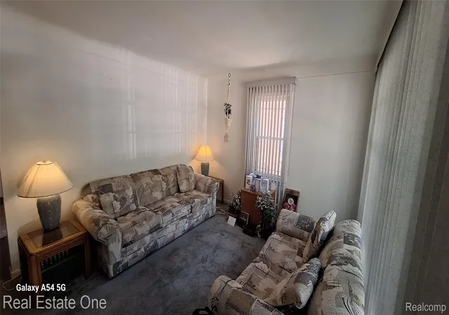 Photo 4 of Single family home for sale at 12947 Grayfield St, Detroit, MI 48223 | MLS# 20261062988 | Listing updated on 2026-09-03