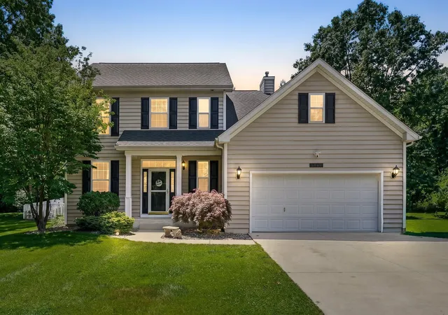 2nd image of 3560 Smithfield Wy, Kalamazoo, MI 49009 | MLS# 66026041695