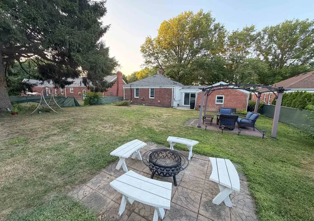 Photo 3 of Single family home for sale at 22100 O'connor St, Saint Clair Shores, MI 48080 | MLS# 78080072161 | Listing updated on 2026-09-12