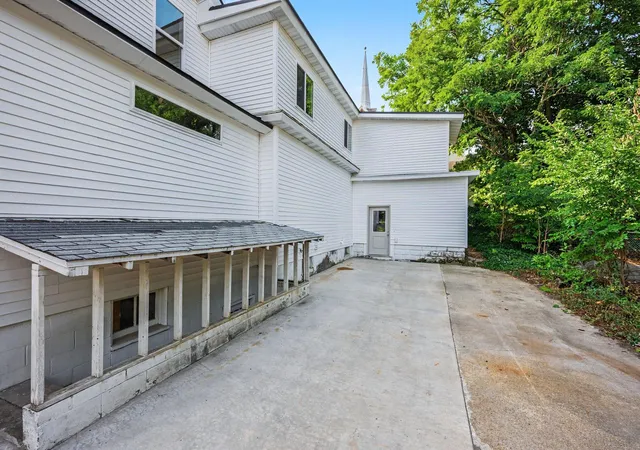 Listing Photo 2 - Condo for sale in building located at 201 Monroe St, Allegan, MI 49010 - Unit #