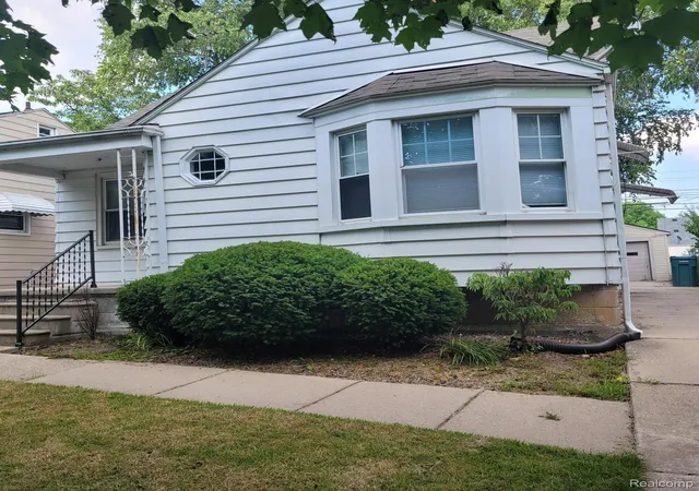 Photo 1 of Single family home for sale at 4574 Westland St, Dearborn, MI 48126 | MLS# 20261063021 | Listing updated on 2026-08-10