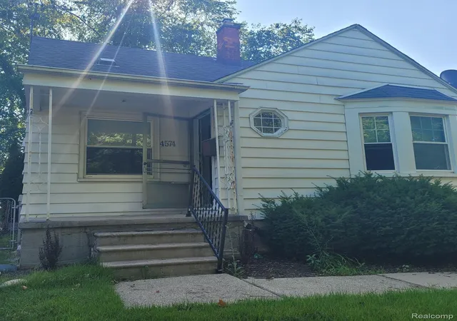 Photo 2 of Single family home for sale at 4574 Westland St, Dearborn, MI 48126 | MLS# 20261063021 | Listing updated on 2026-08-10