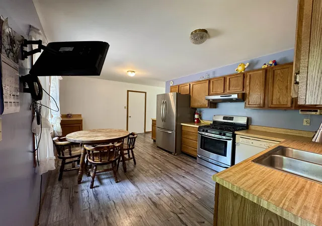 Photo 4 of Single family home for sale at 1365 E Burt Rd, Burt, MI 48417 | MLS# 5050217995 | Listing updated on 2026-09-14