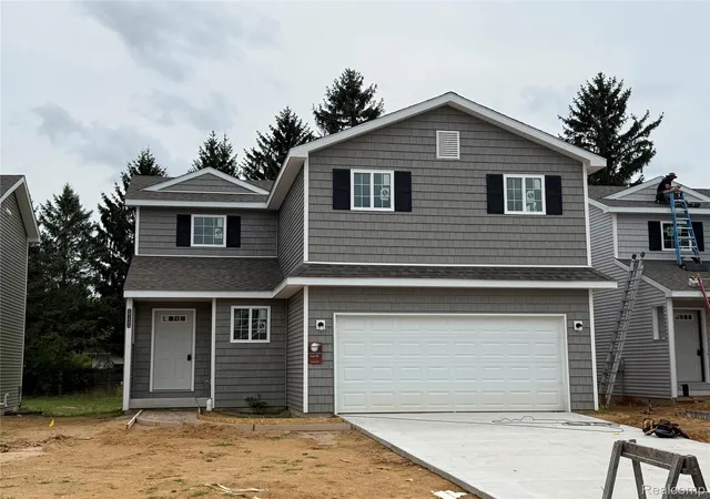 Photo 1 of Sale Pending at 5755 Copper Tree Park, Waterford, MI 48327 | MLS# 20261063032 | Listing updated on 2026-09-21