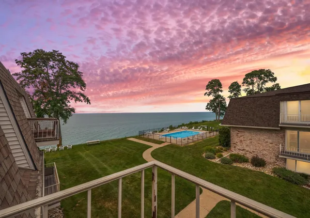 Condo for sale at 3622 Lakeshore Dr #g12, Saint Joseph, MI 49085 | MLS# 69026041706