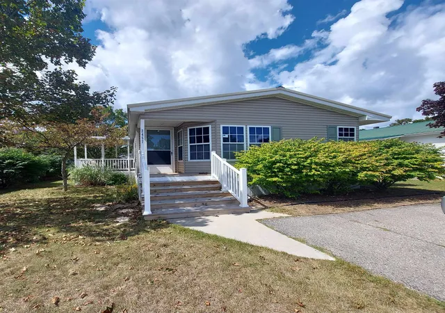 Photo 1 of Single family home for sale at 2457 Friendship Dr, Traverse City, MI 49686 | MLS# 78080072167 | Listing updated on 2026-09-11
