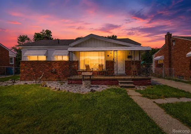2nd image of 141 Lathers St, Garden City, MI 48135 | MLS# 20261063075