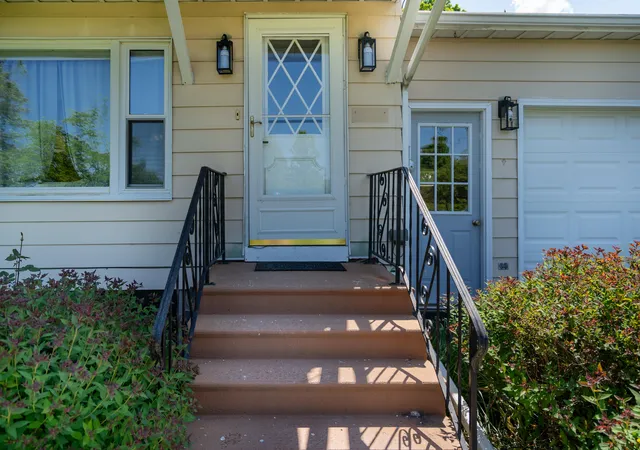 Photo 3 of Single family home for sale at 1447 71 1/2 St, South Haven Charter Township Van Buren, MI 49090 | MLS# 69026041719 | Listing updated on 2026-08-22