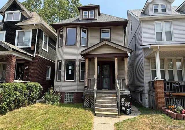 Photo 1 of Sale Pending at 3756 Helen St, Detroit, MI 48207 | MLS# 20261063095 | Listing updated on 2026-08-19