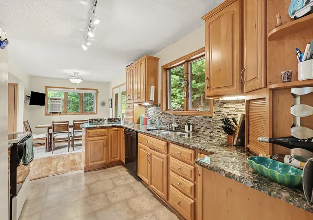 Photo 3 of Single family home for sale at 2335 Bluffton Ave, Muskegon, MI 49441 | MLS# 71026041727 | Listing updated on 2026-09-14