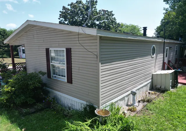 15th image of 14279 Winters Crk W, West Olive, MI 49460 | MLS# 71026041728