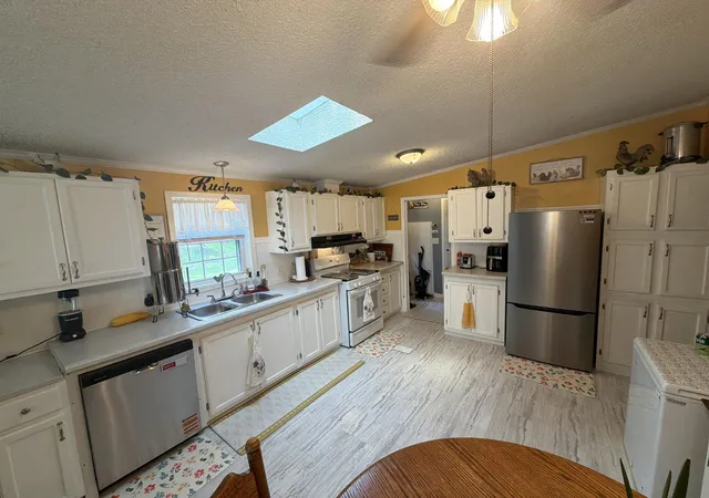 5th image of 14279 Winters Crk W, West Olive, MI 49460 | MLS# 71026041728