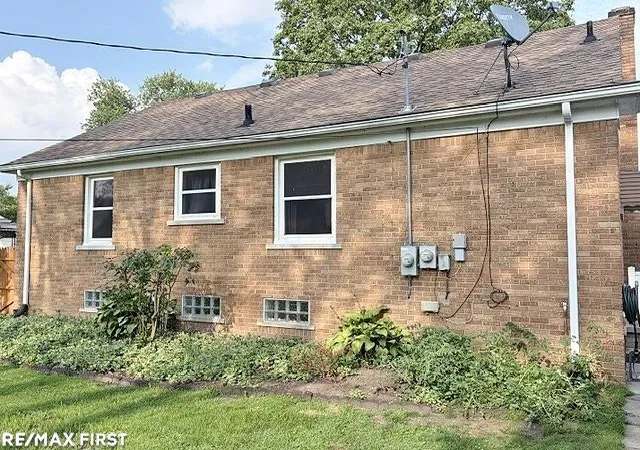 Photo 4 of Single family home for sale at 23323 Audrey Ave, Warren, MI 48091 | MLS# 58050218016 | Listing updated on 2026-09-13