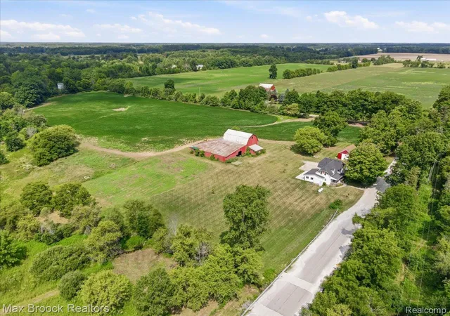 Photo 3 of Single family home for sale at 4217 Bricker Rd, Kenockee, MI 48006 | MLS# 20261063116 | Listing updated on 2026-09-12