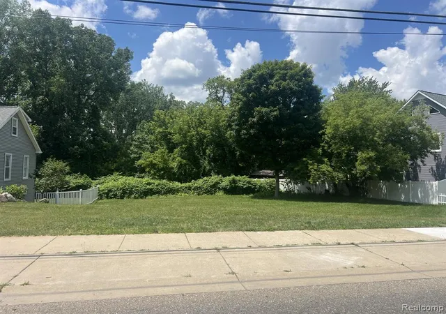 Land for sale at 00 Leroy St, Fenton, MI 48430 | MLS# 20261063119