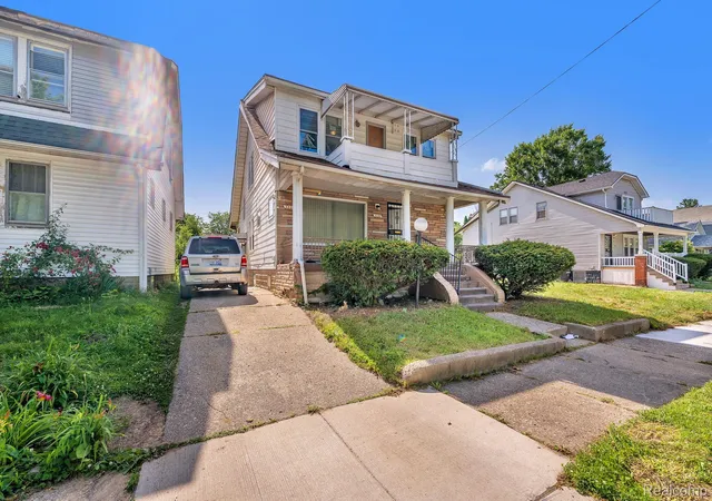 Listing Photo 4 - Condo for sale in building located at 8343 American St, Detroit, MI 48204