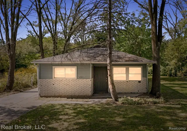 Photo 1 of Single family home for sale at 14561 Stout St, Detroit, MI 48223 | MLS# 20261063136 | Listing updated on 2026-08-10