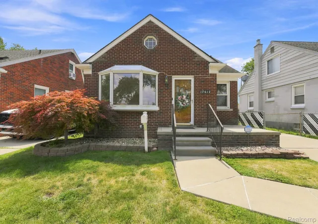 Photo 1 of Single family home for sale at 17612 Sprenger Ave, Eastpointe, MI 48021 | MLS# 20261063138 | Listing updated on 2026-10-07