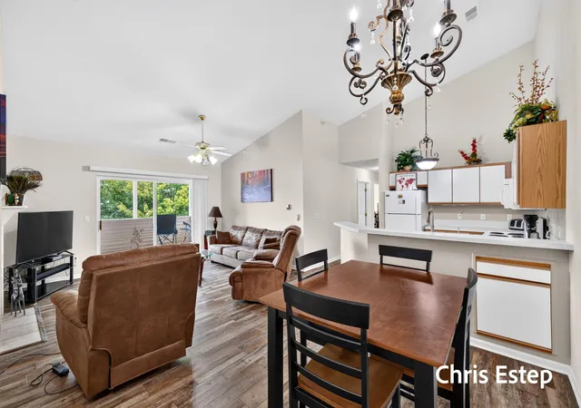 Photo 3 of Condo for sale at 5877 Crosswinds Dr #31, Muskegon, MI 49444 | MLS# 71026041744 | Listing updated on 2026-08-31
