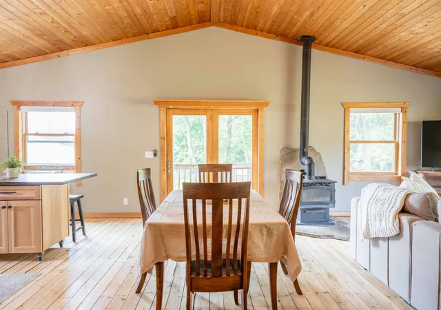 Photo 3 of Single family home for sale at 9651 N Reynolds Rd, Traverse City, MI 49684 | MLS# 78080072173 | Listing updated on 2026-08-22