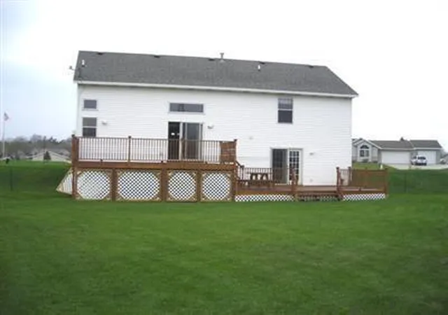 Photo 4 of Single family home for sale at 6310 Groen Ct, Allendale, MI 49401 | MLS# 65026041762 | Listing updated on 2026-08-11