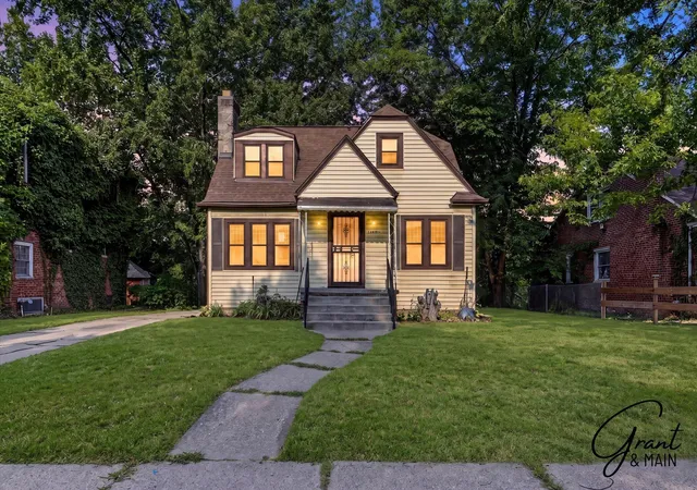 Photo 1 of Single family home for sale at 14611 Sussex St, Detroit, MI 48227 | MLS# 81026041767 | Listing updated on 2026-08-12
