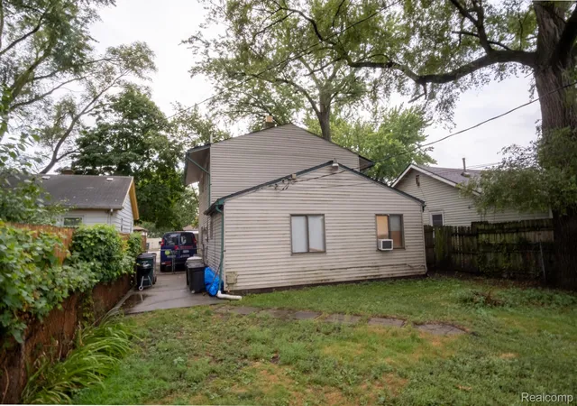 Photo 26 of Single family home for sale at 108 W Morehouse Ave, Hazel Park, MI 48030 | MLS# 20261063173 | Listing updated on 2026-08-27