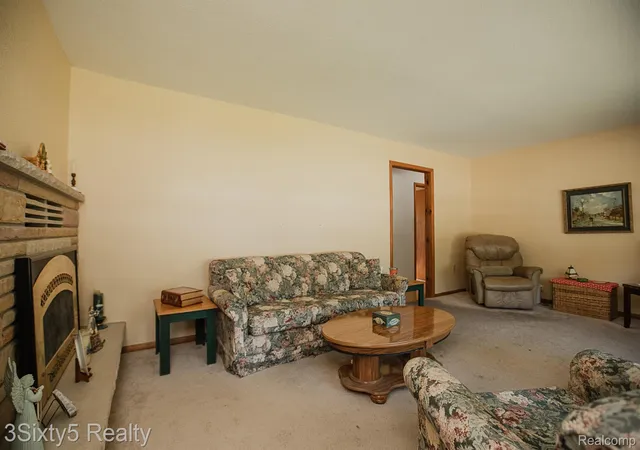 3rd image of 1035 Wadsworth St, East Tawas, MI 48730 | MLS# 20261063174
