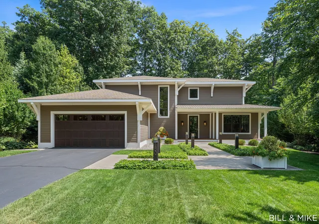 Photo 1 of Single family home for sale at 150 W Shore Woods, Douglas, MI 49406 | MLS# 71026041776 | Listing updated on 2026-08-31