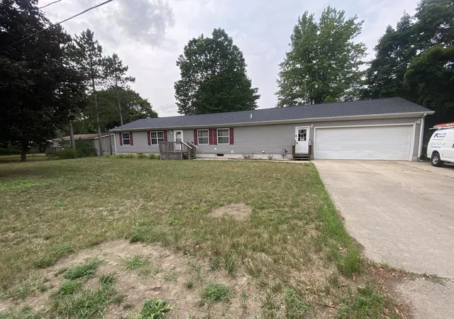 1st image of 1551 E Pine Hill Ave, White Cloud, MI 49349 | MLS# 65026041780