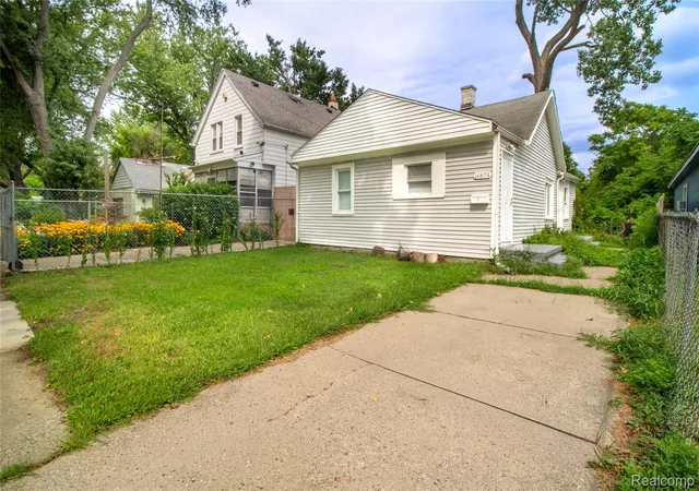 Photo 2 of Single family home for sale at 14874 Dolphin St, Detroit, MI 48223 | MLS# 20261063198 | Listing updated on 2026-09-23