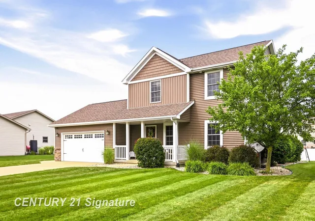 2nd image of 2207 Satkowiak Dr, Bay City, MI 48706 | MLS# 61050218030