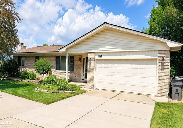 Photo 1 of Sale Pending at 19311 Cheyenne St, Clinton Township, MI 48036 | MLS# 58050218031 | Listing updated on 2026-08-19