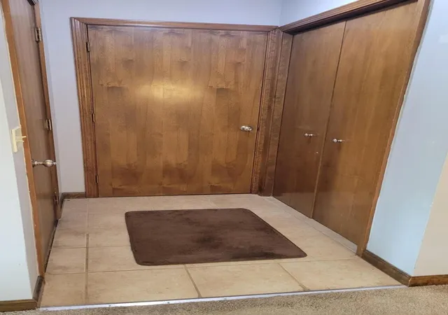 3rd image of 607 Gardenview Dr SW, Byron Center, MI 49315