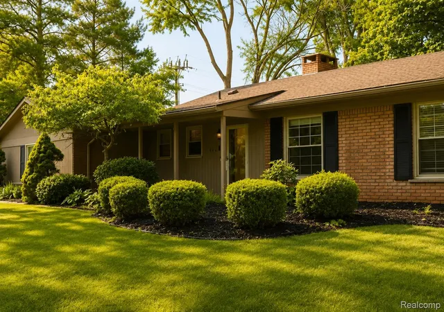Photo 2 of Single family home for sale at 1111 Ashover Dr, Bloomfield Hills, MI 48304 | MLS# 20261063203 | Listing updated on 2026-09-13