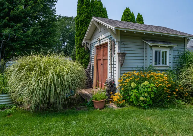 48th image of 2135 Mccormick Trl, Stevensville, MI 49127 | MLS# 69026041793