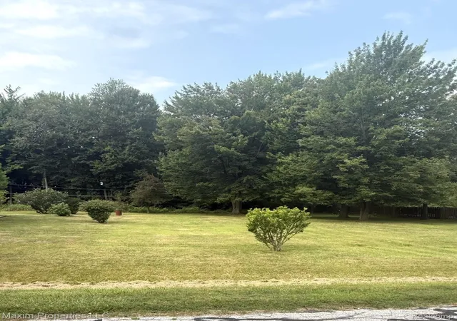 5th image of 2595 Evergreen Ln, Port Huron, MI 48060 | MLS# 20261063218