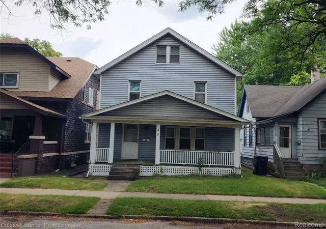 Photo 1 of Single family home for sale at 33 Forest St, River Rouge, MI 48218 | MLS# 20261063219 | Listing updated on 2026-08-15