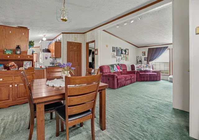 5th image of 14420 Portage Rd, Vicksburg, MI 49097 | MLS# 68026041800